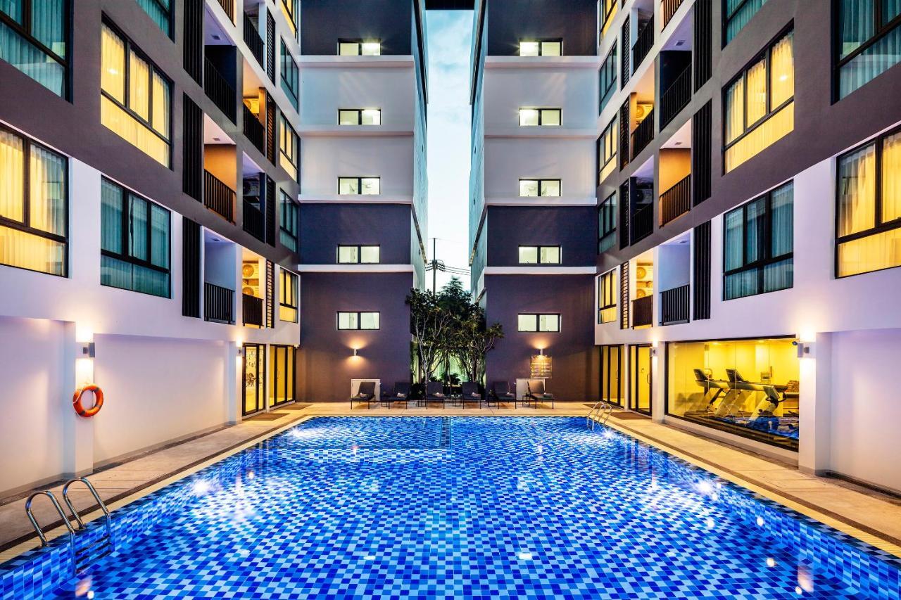 Hotel The Rizin Pattaya Esterno foto