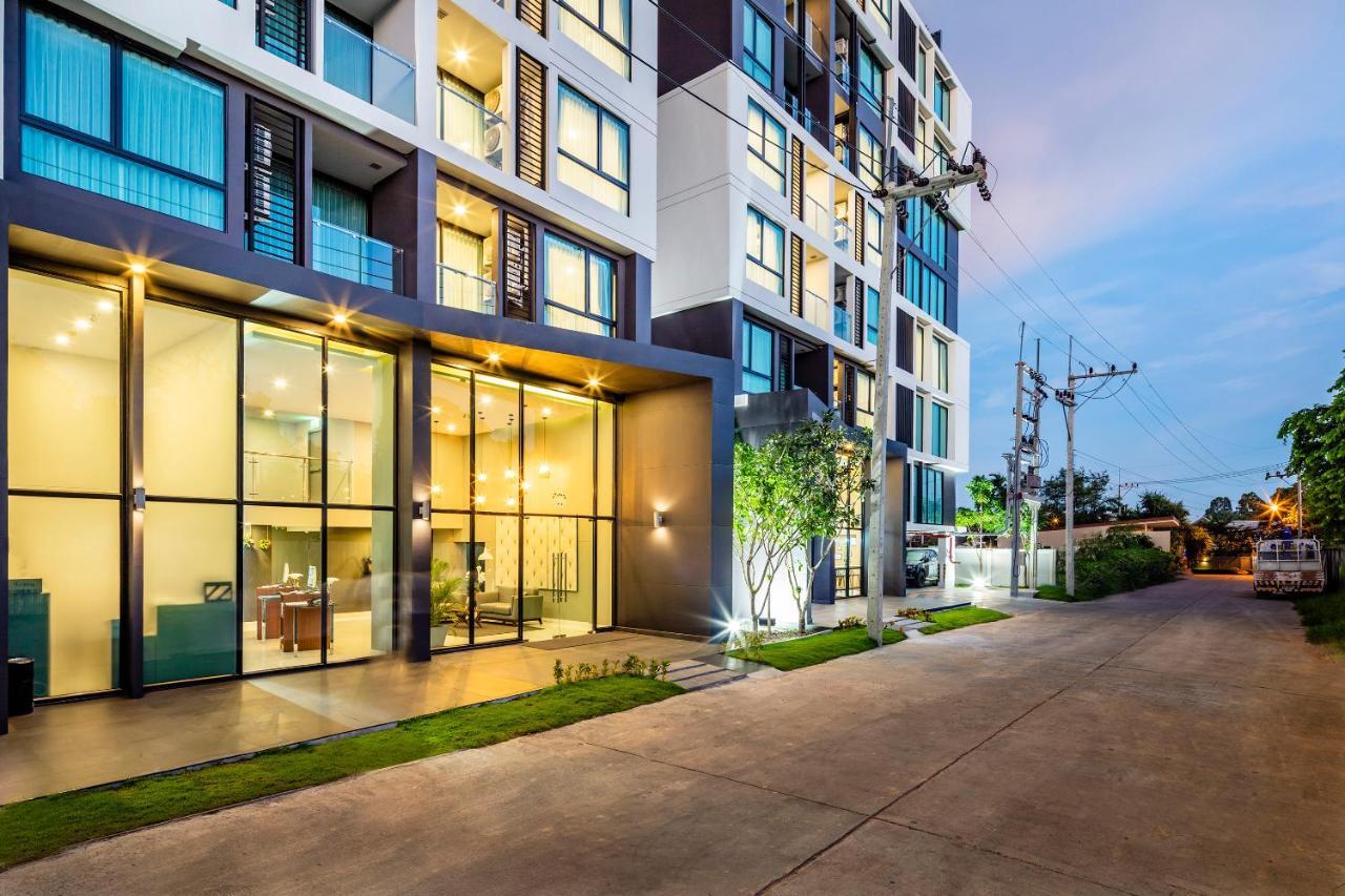 Hotel The Rizin Pattaya Esterno foto